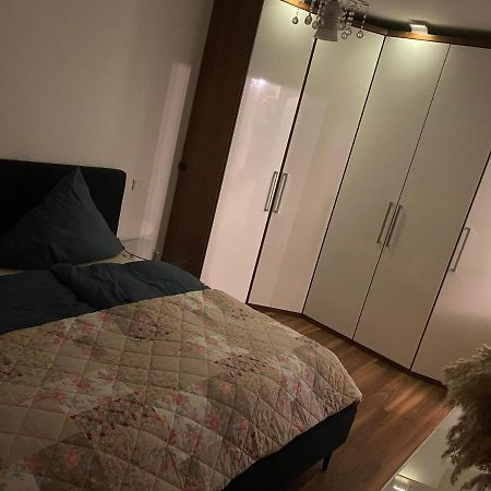 Geraeumige Und Schoene Wohnung Direkt In Der Luebecker Innenstadt Exteriör bild